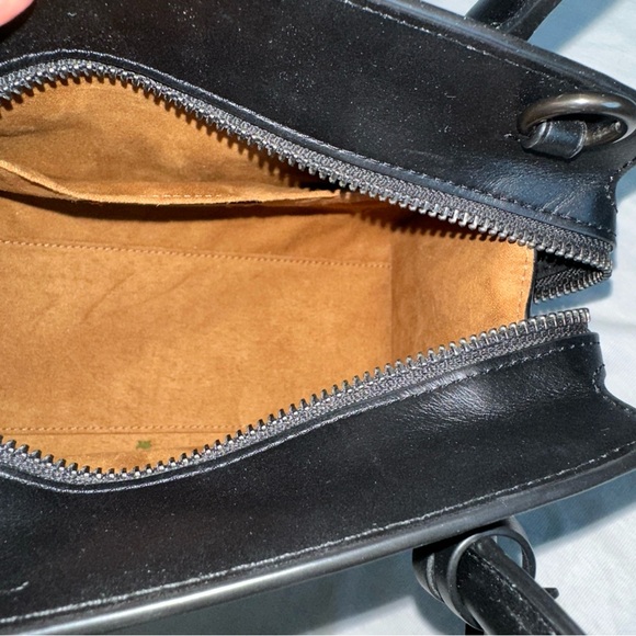 Coach Andrea carryall Black Leather Handbag CP081 - Picture 5 of 16